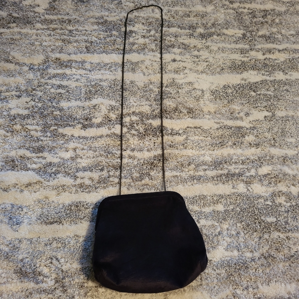 Anthropologie Mollie Midnight Navy Velvet Clutch - Picture 4 of 9